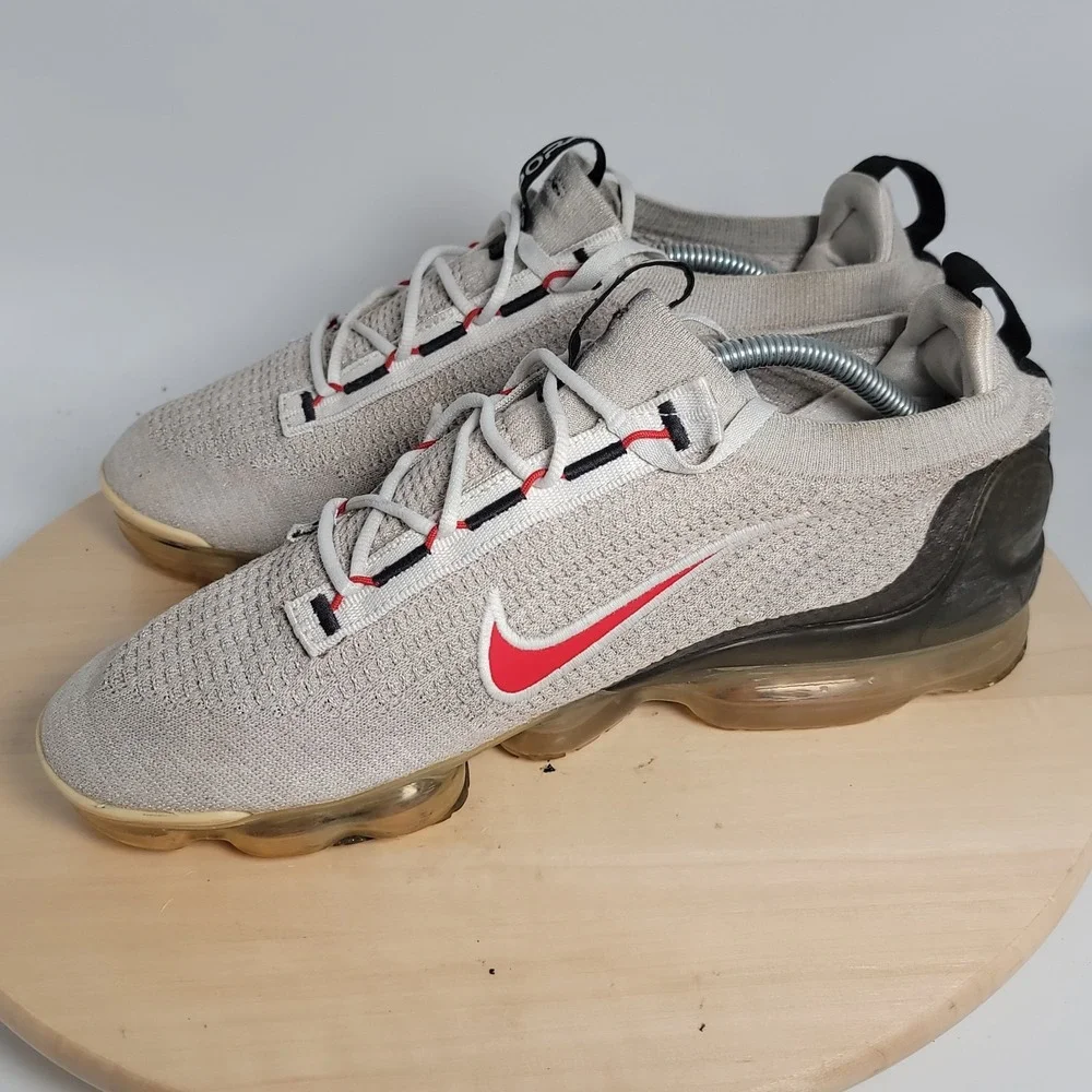 Nike Air VaporMax Flyknit 2021 Mens Size 10.5 Light Bone Red Custom DH4085-003